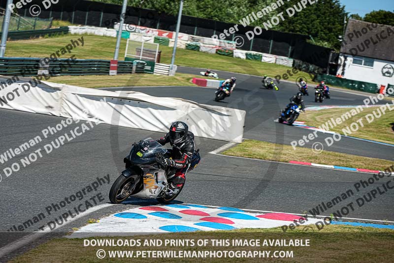 enduro digital images;event digital images;eventdigitalimages;mallory park;mallory park photographs;mallory park trackday;mallory park trackday photographs;no limits trackdays;peter wileman photography;racing digital images;trackday digital images;trackday photos